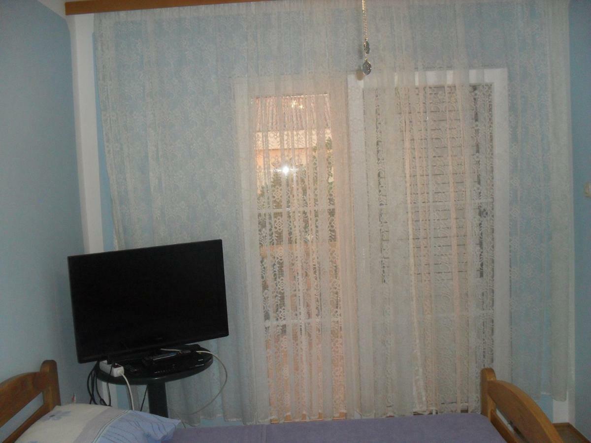 Apartment Zdenka Povljana Eksteriør billede